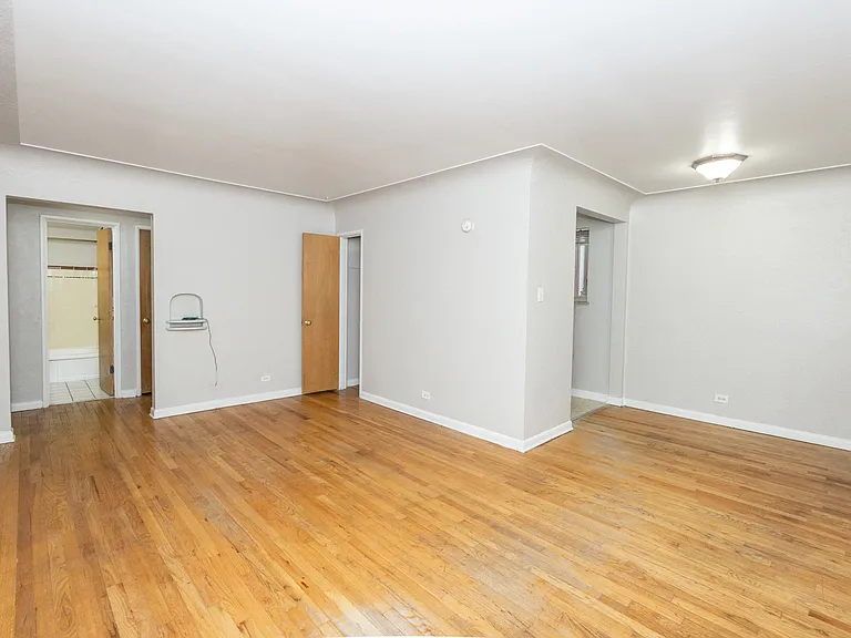 Belmore Apartments — Photo 51