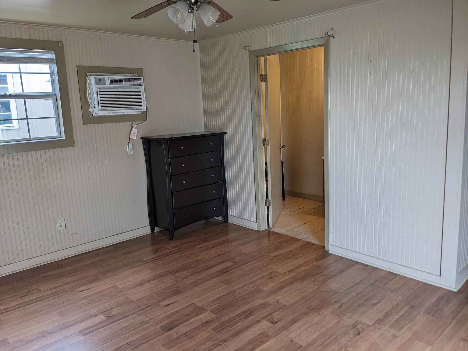 Broussard studio for rent — Photo 3