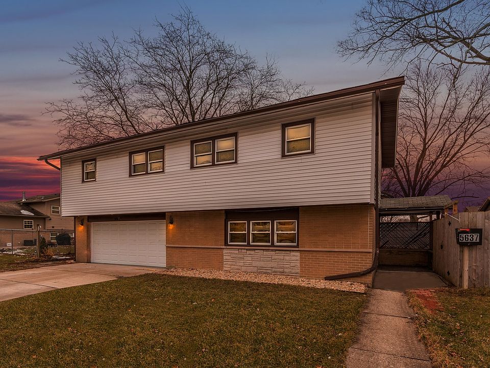 1st image of 5637 Chaucer Dr