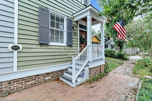 513 E Harris St Photo 1