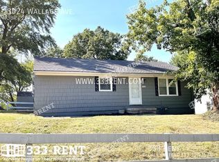 3024 Wallace Ave, Kansas City, MO 64129