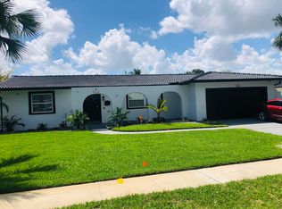 6220 SW 14th St, Fort Lauderdale, FL 33317