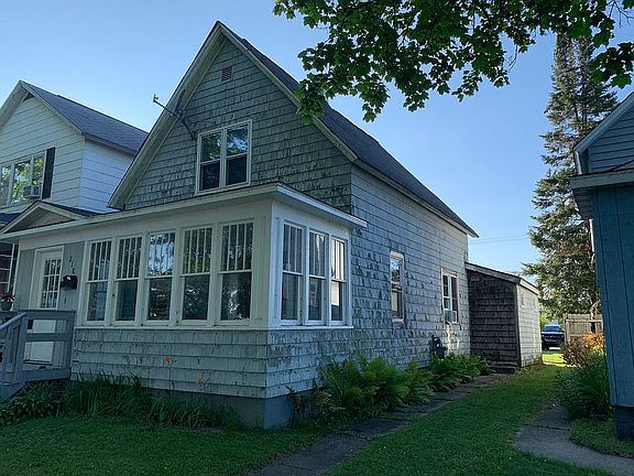2nd image of 718 Minnesota Ave