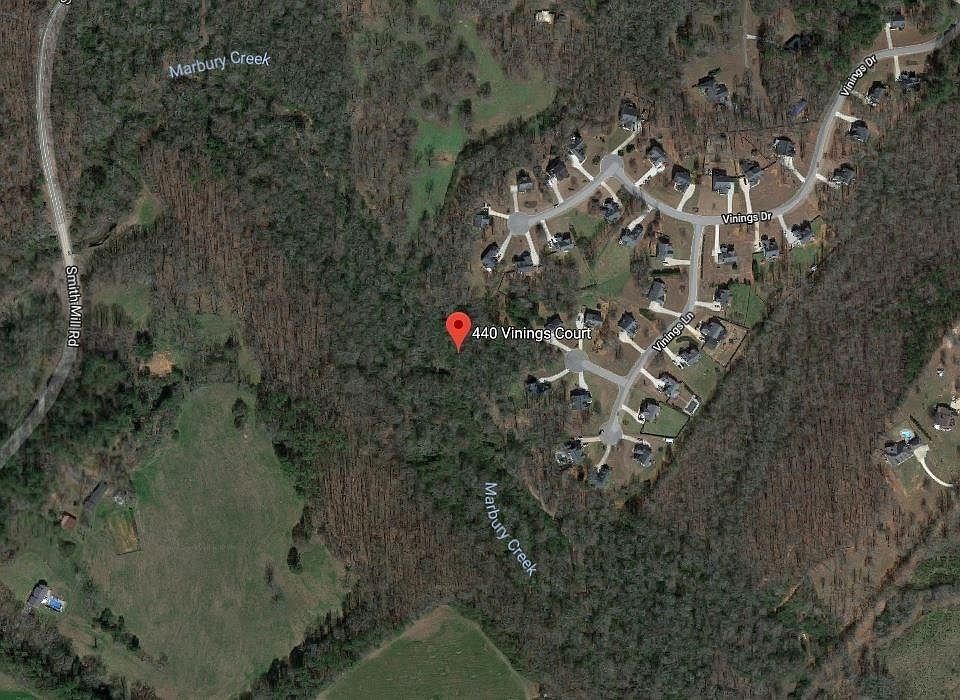 1st image of 440 Vinings Ct