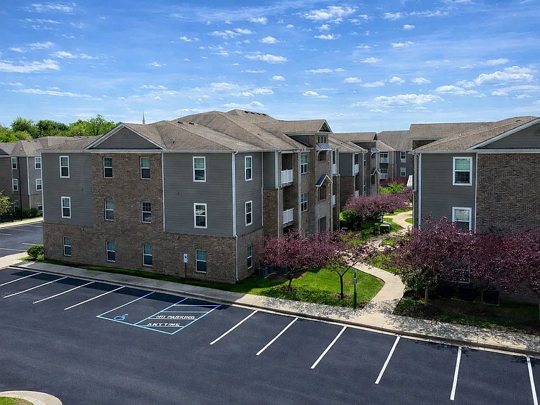 Palomar View Apartments — Photo 49
