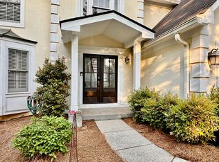 41 Bridle Ln, Marietta, GA 30068