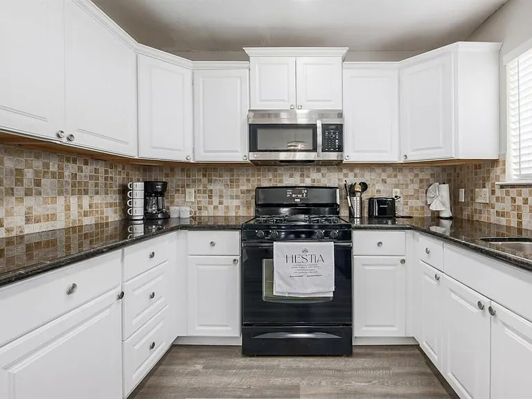 5947 Kevin Kelly Pl — Photo 21