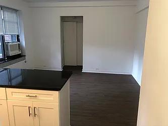 Rented by Manhattan Realty Group