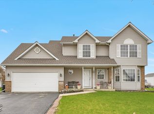 26258 Squire Ln, Channahon, IL 60410