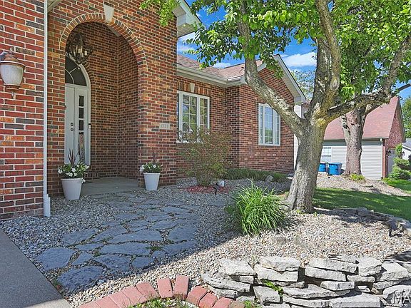 4th image of 1322 Gerber Woods Dr