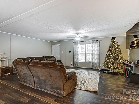 4th image of 5211 Timber Creek Ct