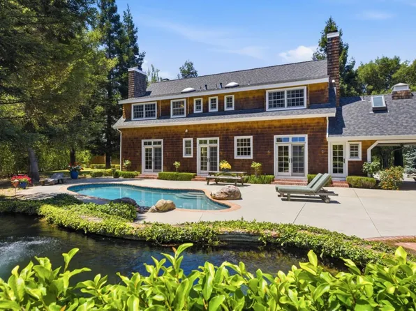 7 San Clemente Dr, Carmel Valley, CA 93924