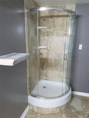 308 Camelia Ave — Photo 11