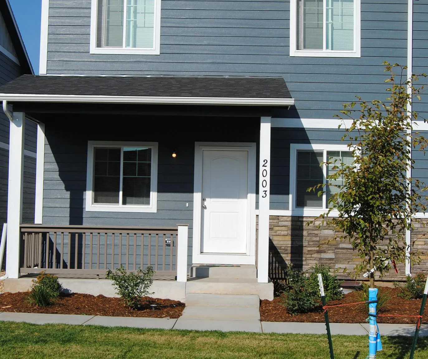 3 bed, 2116 sqft, $2,200 — Photo 1