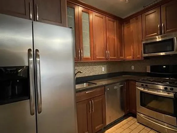 711 Willow Ave APT 3C, Hoboken, NJ 07030