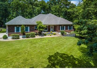319 Walnut Forest Dr, O'Fallon, MO 63366