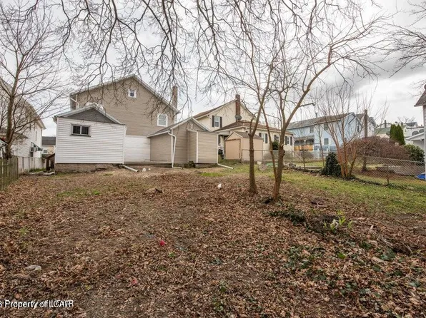 59 Green St, Kingston, PA 18704