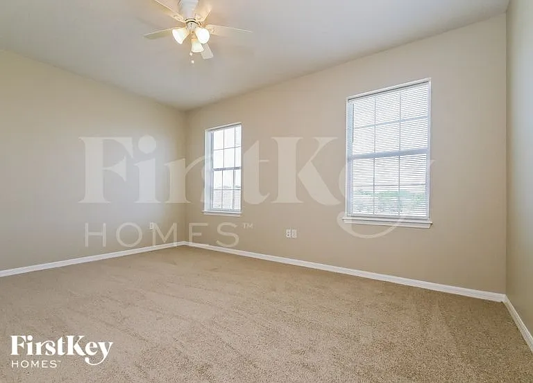 5212 Krenson Woods Way — Photo 11