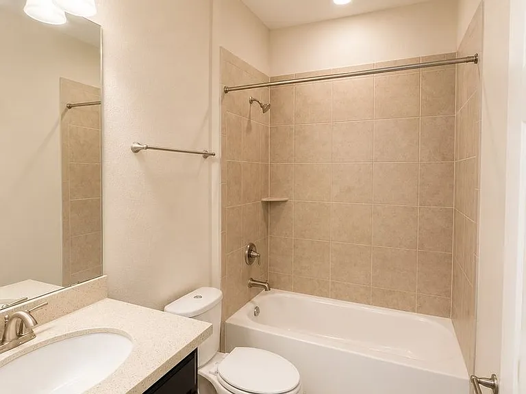 93 Zamora Pl — Photo 11
