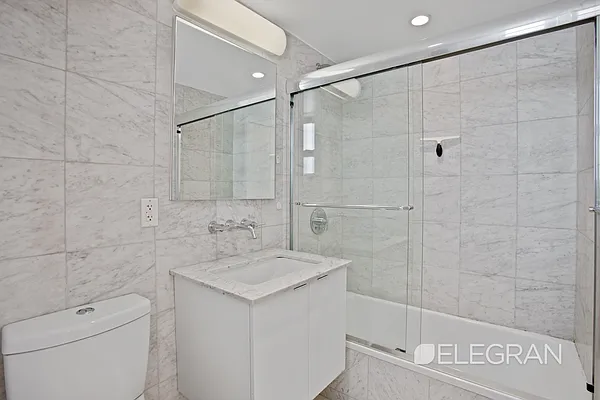 Rented by (Legacy) Elegran | media 5