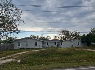 7923 Thompson Rd, Highlands, TX 77562