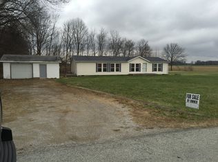 16072 E 650 N, Hope, IN 47246