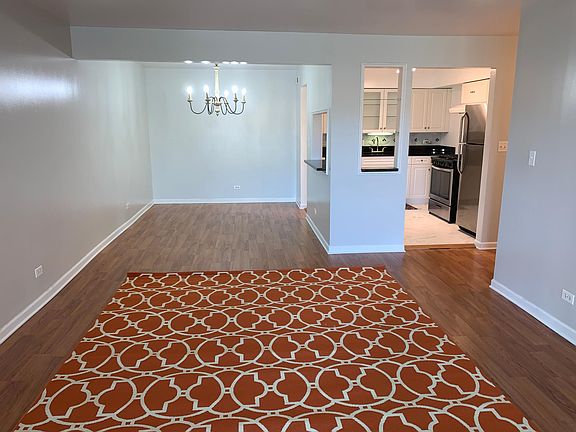 2nd image of 5200 Carriageway Dr APT 216