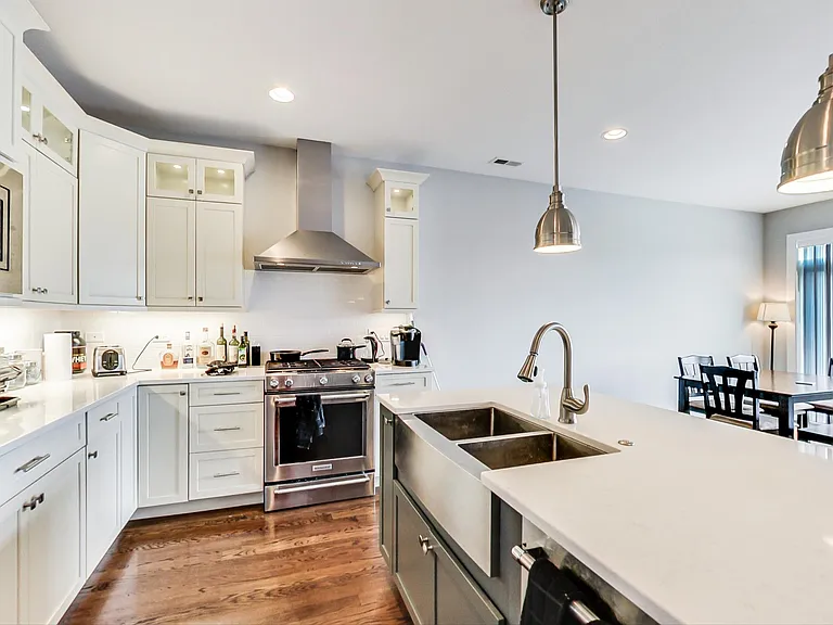 2618 N Halsted St #4N — Photo 5