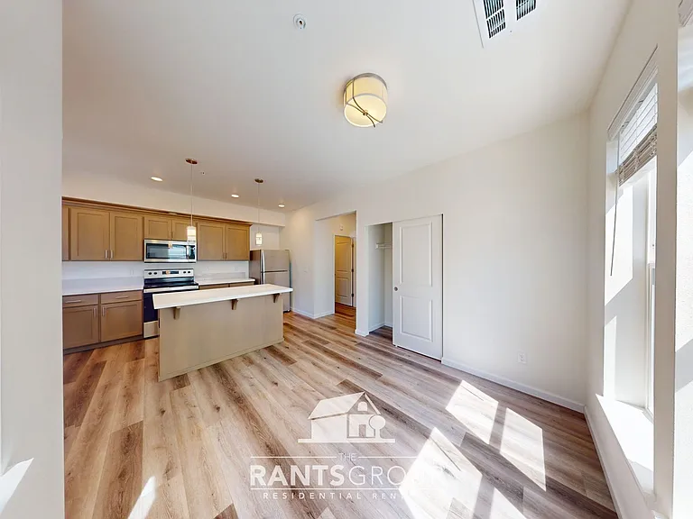1653 Starlight Ln SW — Photo 28