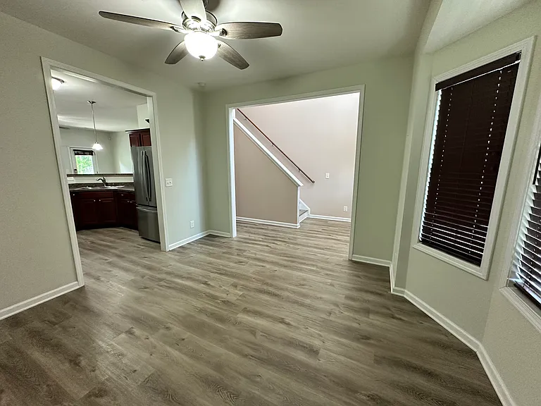119 Landover Dr — Photo 5