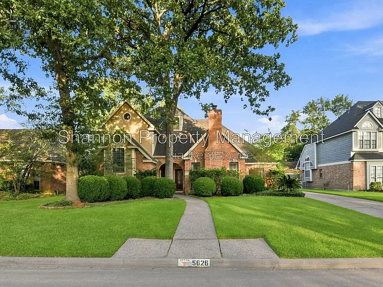 5626 Spring Lodge Dr — Photo 3