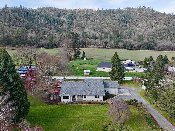 4th image of 9401 Old Stage Rd