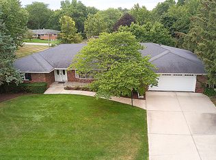 4215 Landstrom Rd, Rockford, IL 61114