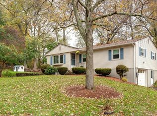 5 Old Colony Rd, Auburn, MA 01501