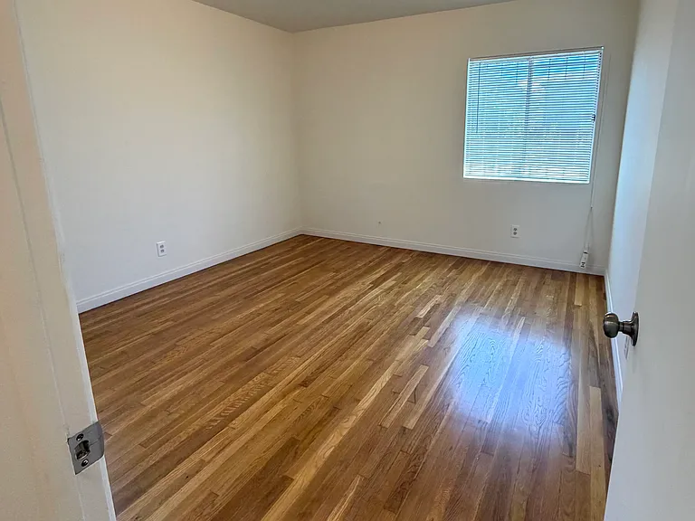 Bedroom 1
(Recamara 1)