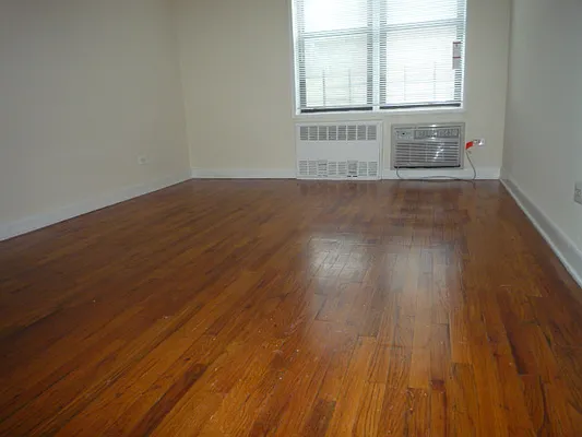 Rented by Kings & Queens | media 8