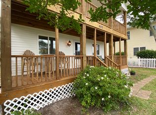 602 Ocean Blvd, Carolina Beach, NC 28428