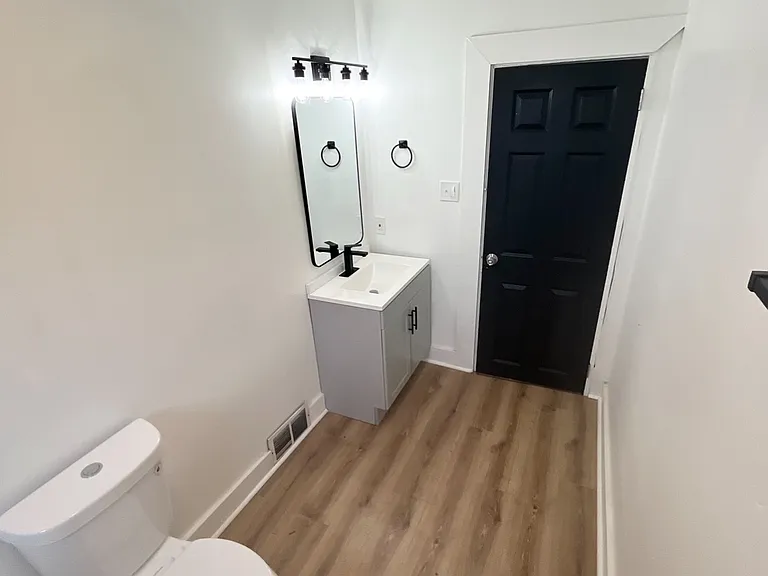 76 Frazier Ave — Photo 8
