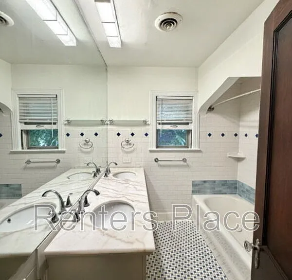 5524 S Owasso Ave — Photo 23
