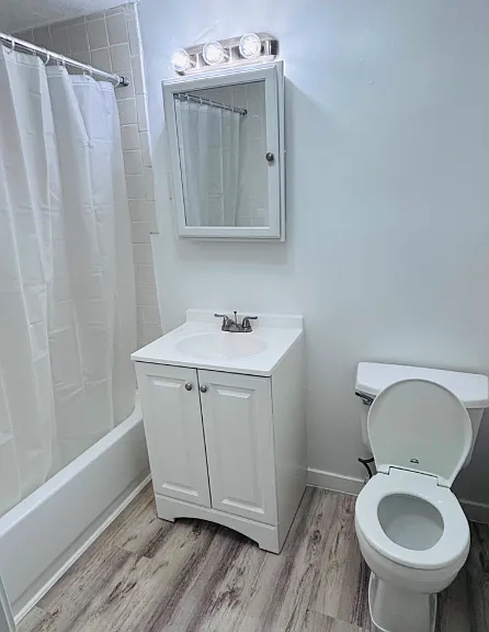 23 Roughan St #4 — Photo 6