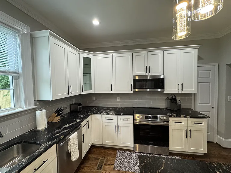 1150 W Washington St — Photo 20
