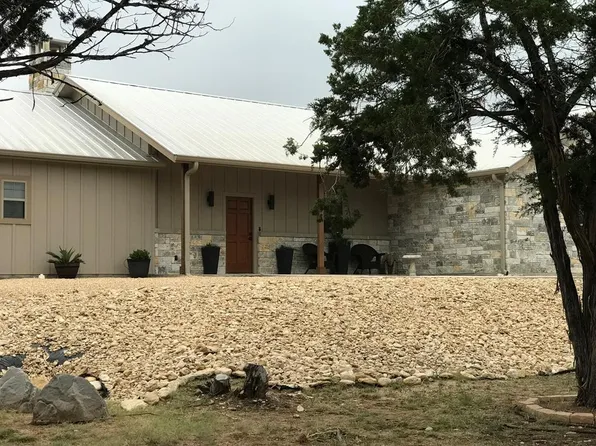 119 Ledge Stone Ln W, Hunt, TX 78024