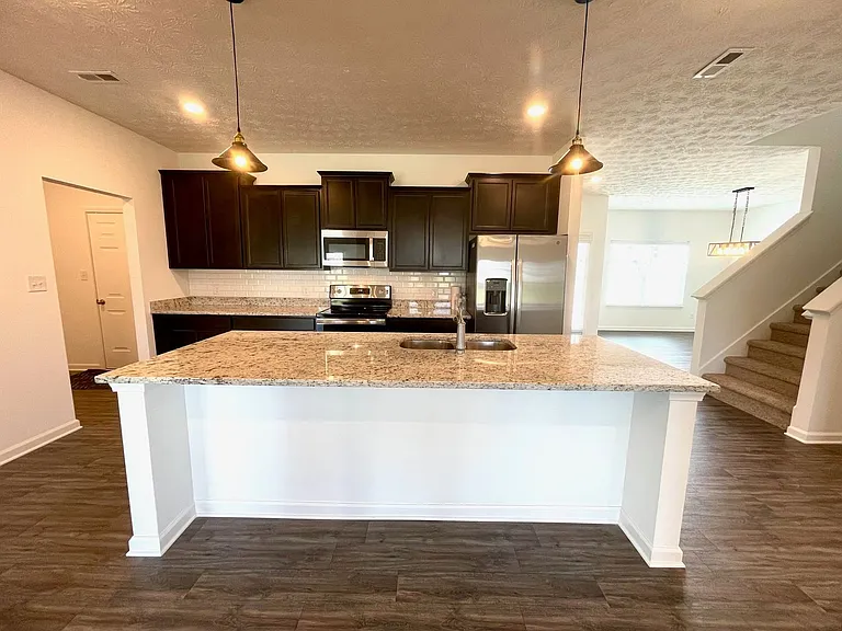 17115 Meander Way — Photo 10