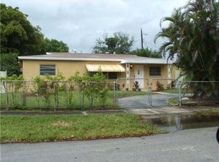 200 N 68th Way, Hollywood, FL 33024