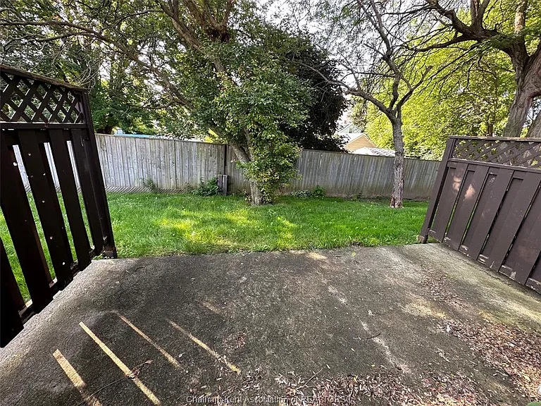 200 Emma St #1 — Photo 9