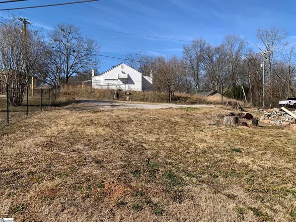 1505 W Bramlett Rd, Greenville, SC 29611