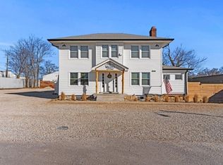 220 W 80th Ter, Kansas City, MO 64114