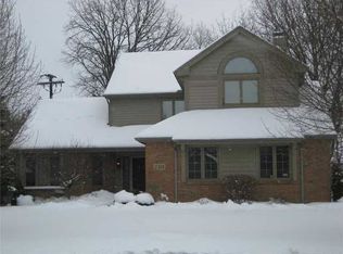 27008 Cranden Dr, Perrysburg, OH 43551