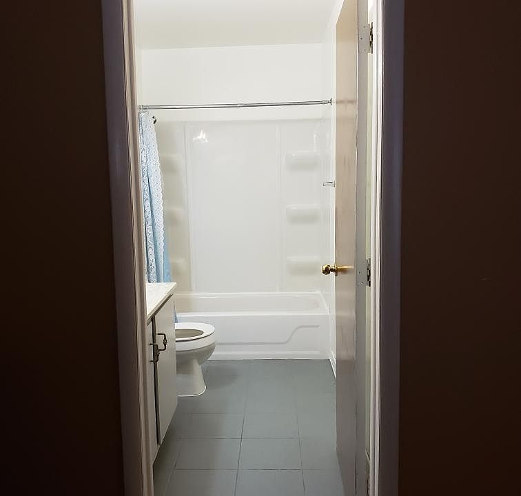 1st image of 714 Tullamore Ct APT 2B