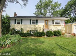 616 E Charlotte St, Sterling, VA 20164